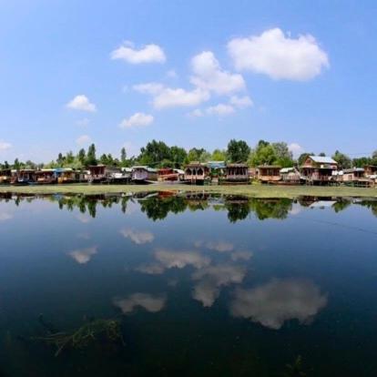 Green View Group Of Houseboats Hotel ศรีนาการ์ ภายนอก รูปภาพ