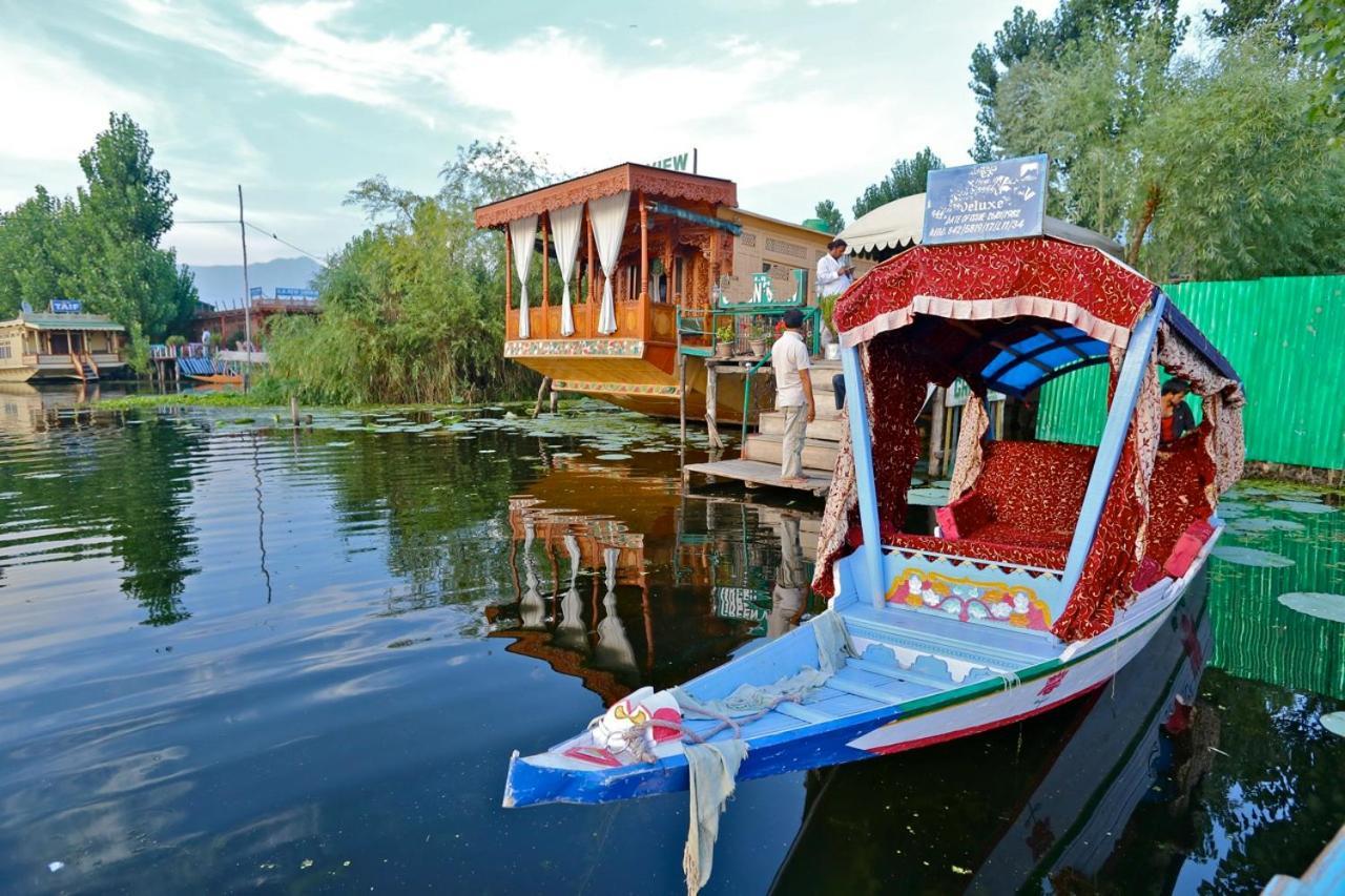 Green View Group Of Houseboats Hotel ศรีนาการ์ ห้อง รูปภาพ